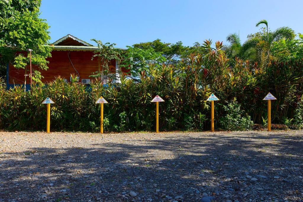 Puerto Viejo de Talamanca Casa Kristel - Exquisite Villa Getaway מראה חיצוני תמונה
