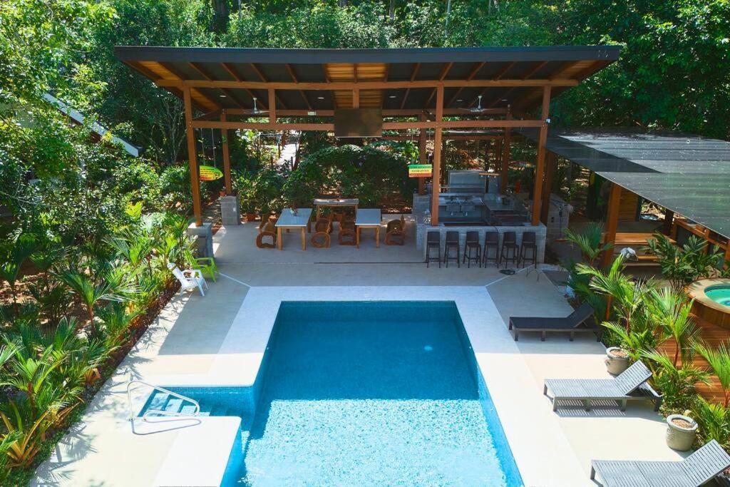 Puerto Viejo de Talamanca Casa Kristel - Exquisite Villa Getaway מראה חיצוני תמונה